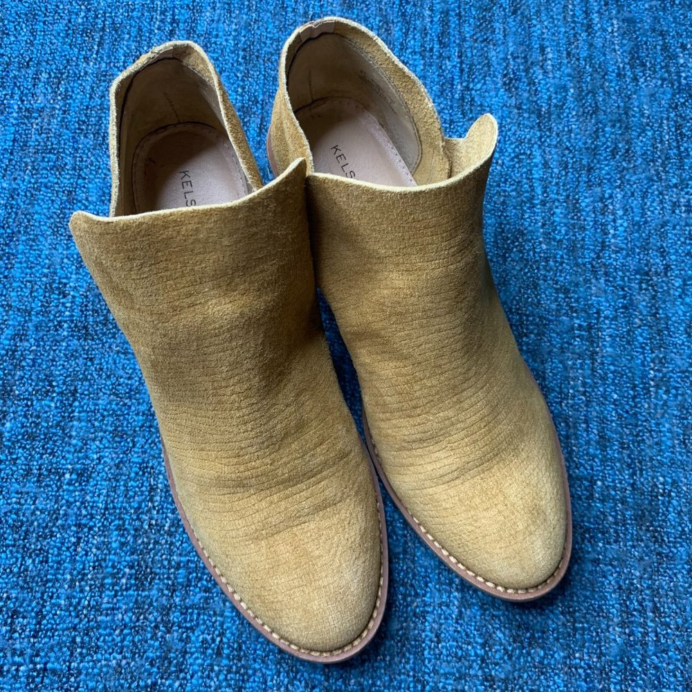 Kelsi Dagger Kenmare Slip On Ankle Booties Camel - Picture 2 of 7